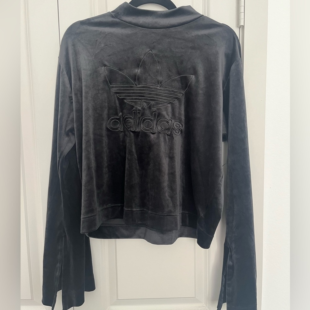 Adidas Sweater
